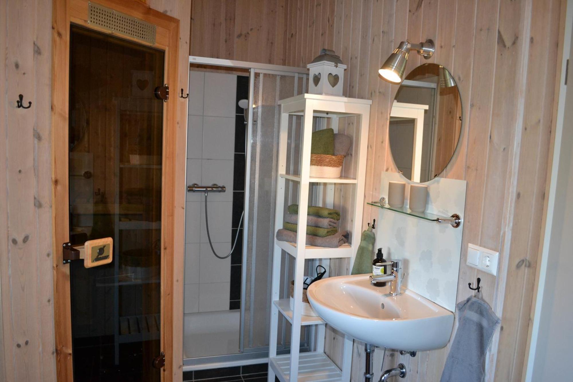 Ferienhaus "Deichglueck" Direkt An Der Nordsee Wesselburenerkoog Kültér fotó